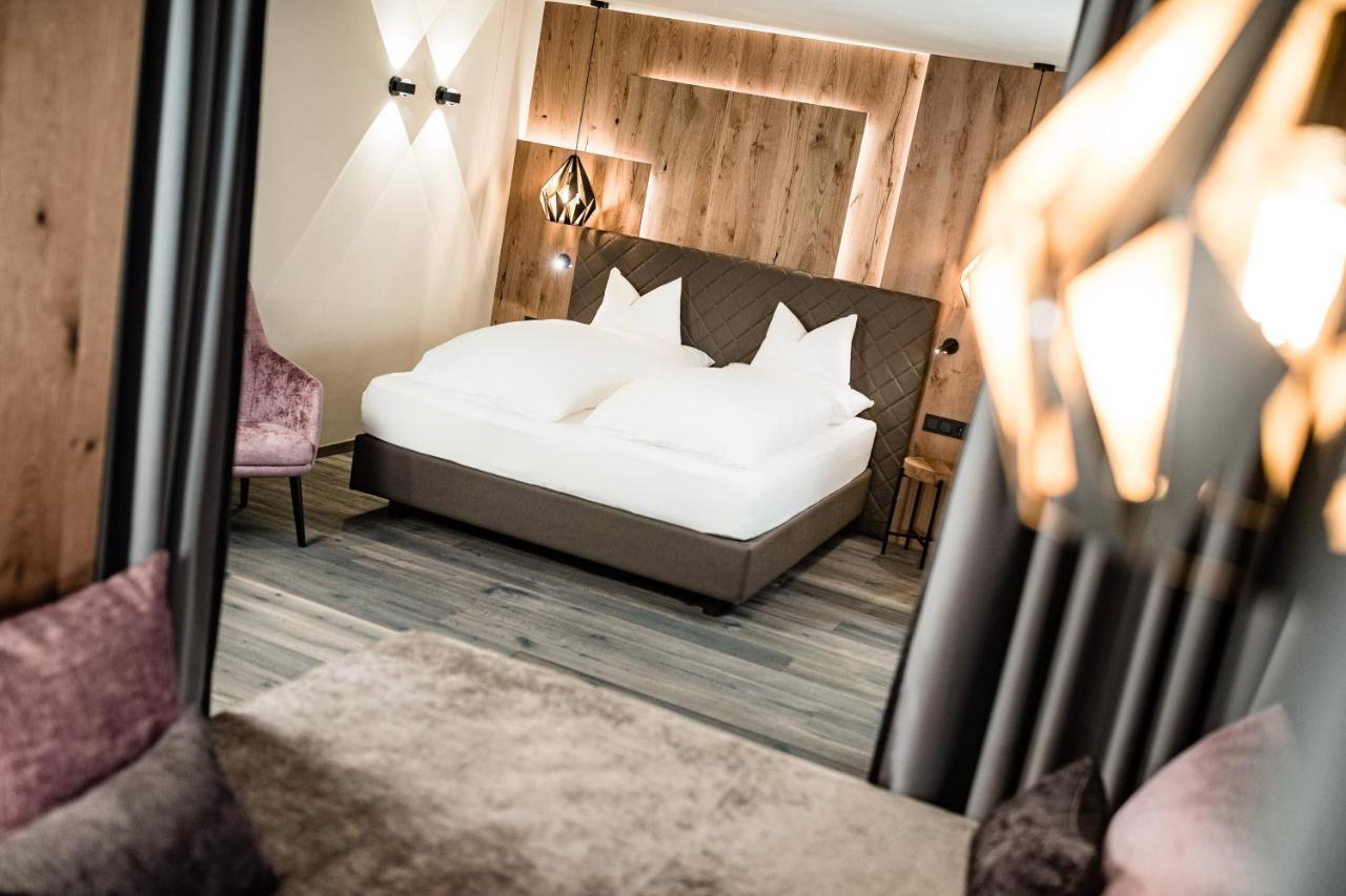 Отель Sonnenberg Panorama Dolomites Wellbeing Маранца Экстерьер фото